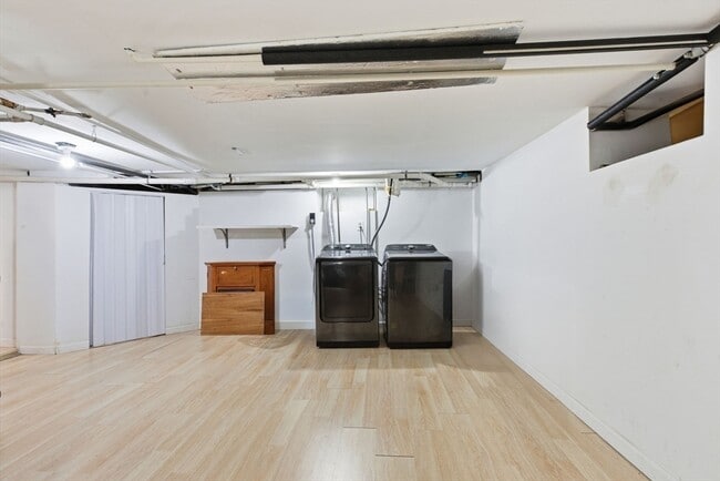 Building Photo - 14 Mt Pleasant St