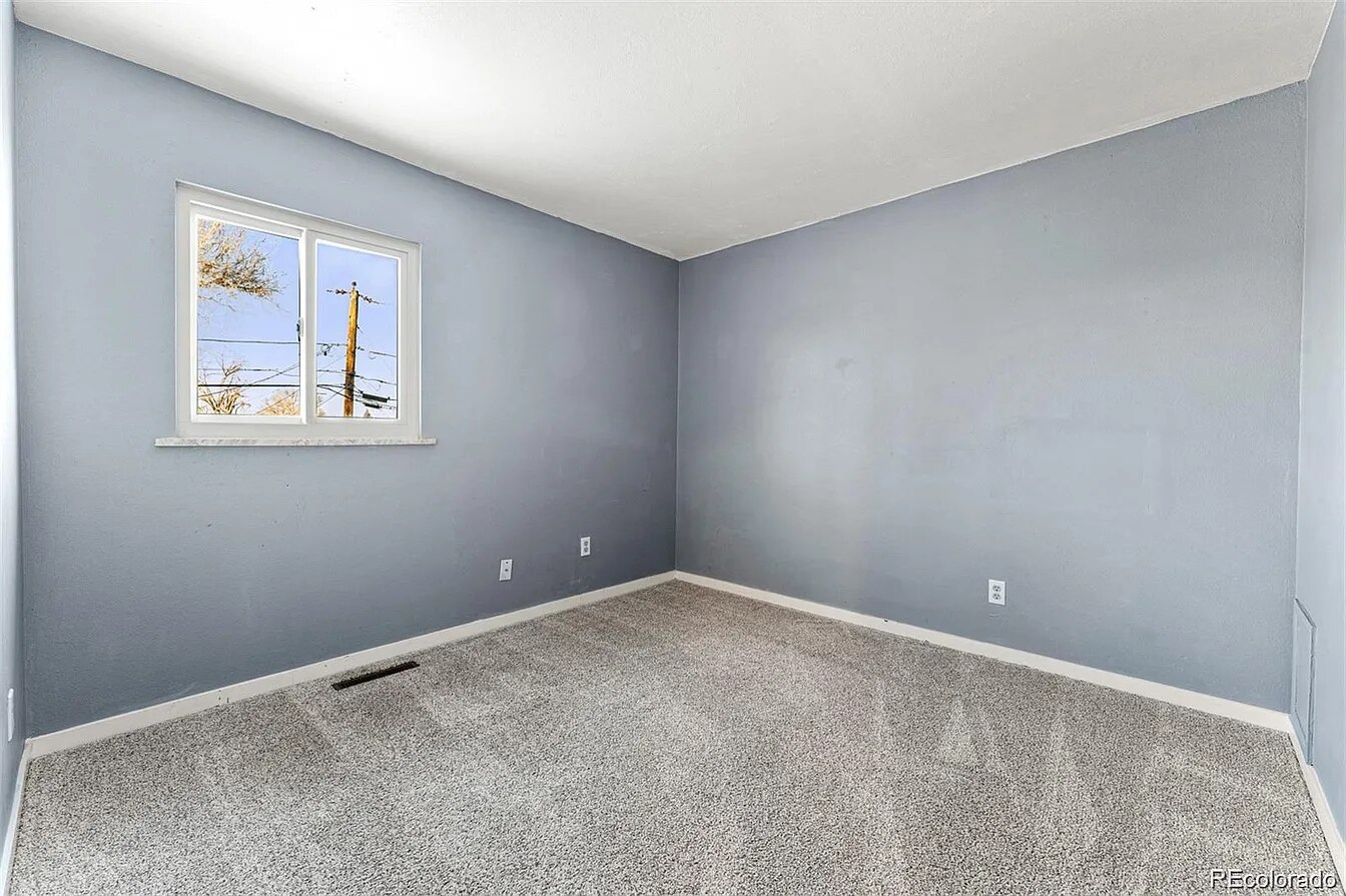 Building Photo - 10401 W 45th Ave