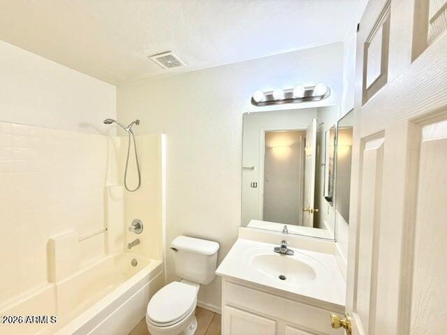 Building Photo - 13740 W Keim Dr