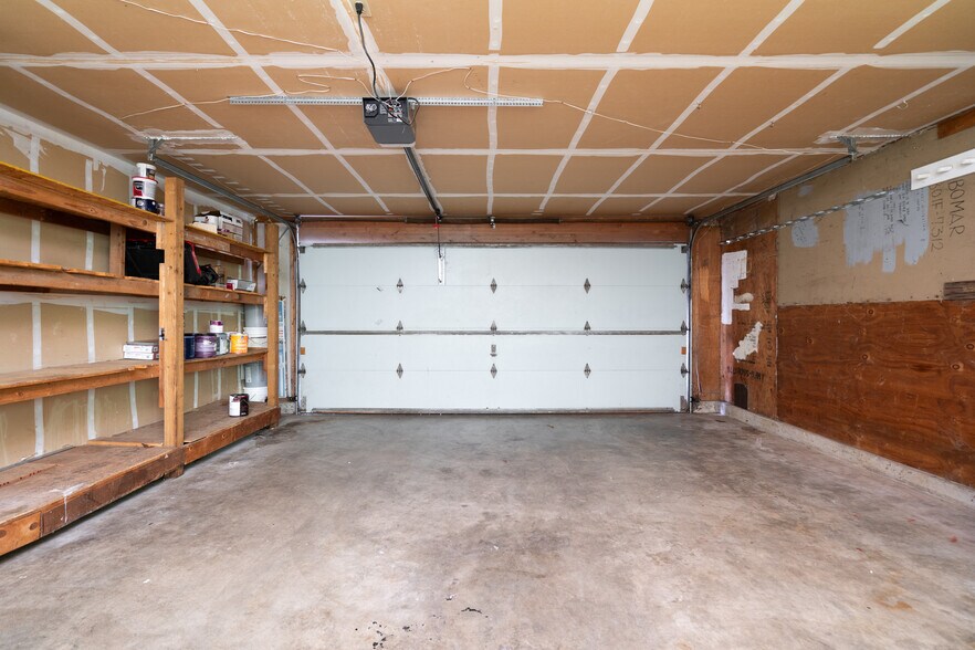 Building Photo - 124 N 39th Pl