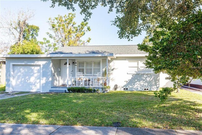 Building Photo - 1571 Magnolia Ave