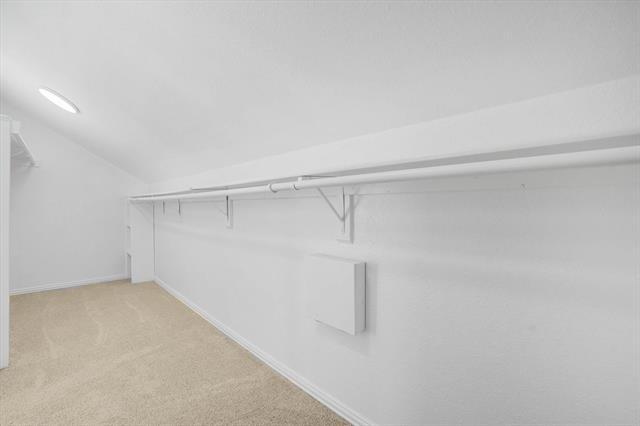 Building Photo - 1719 Altacrest Dr