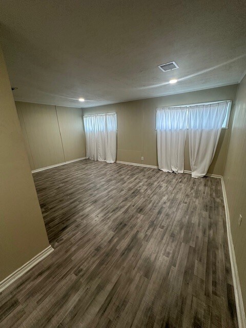 Building Photo - 3906 Madden Ln