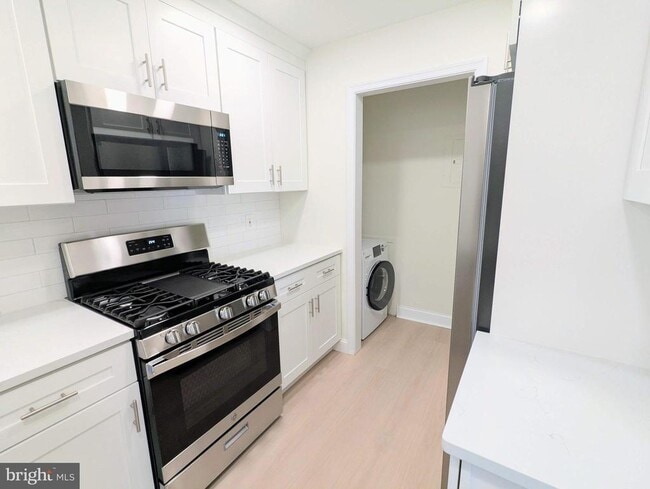 Building Photo - 1616 Morris Ct