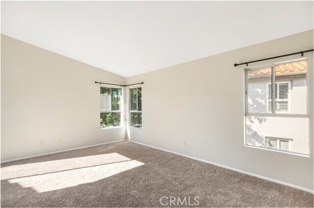 Building Photo - 70 Corniche Dr