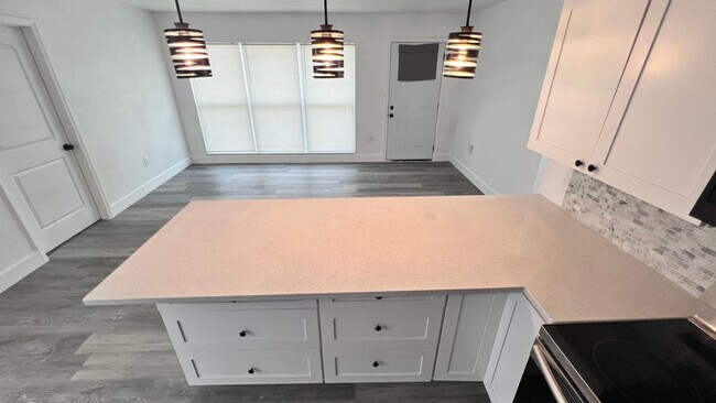 Building Photo - Timeless Appeal Meets Modern Living – 3BR Home on Expansive Lot in Titusville! WASHER & DRYER INC...