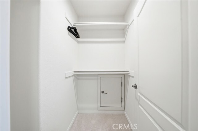 Building Photo - 37 Roycroft