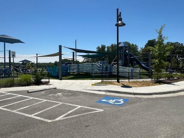 Building Photo - 8159 Crossbow Lndg