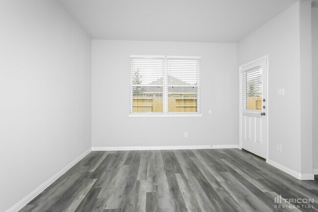 Building Photo - 3465 Wooded Ln