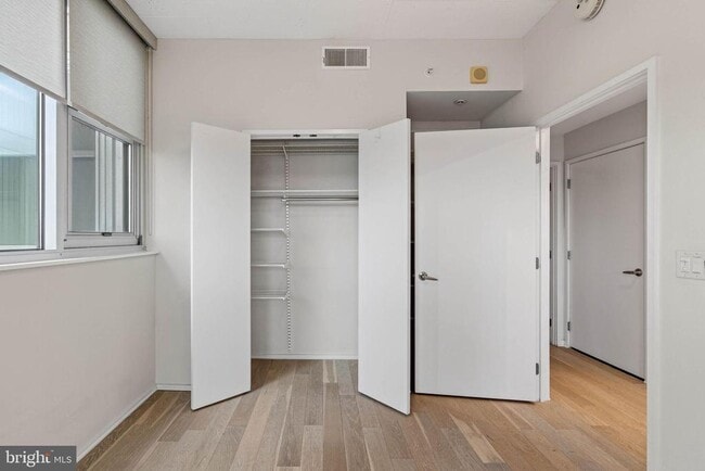 Building Photo - 3409 Wilson Blvd