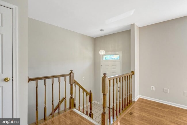Building Photo - 4234 Fox Lake Dr