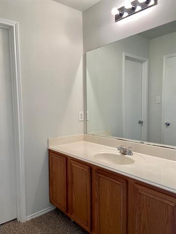 Building Photo - 3116 Kennedy Dr