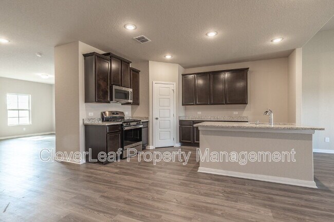 Building Photo - 5023 Topaz Bnd