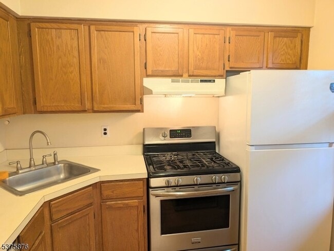 Building Photo - 1503 Cobblestone Ct