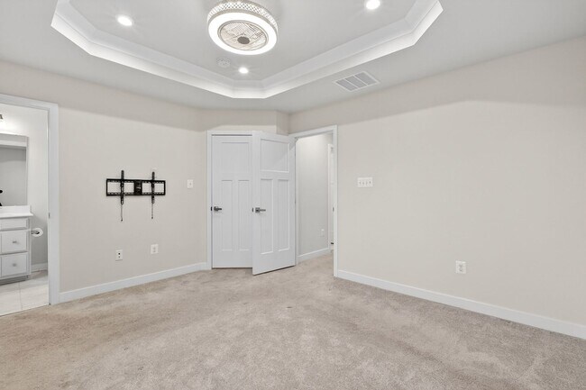 Building Photo - Baker Farm Beauty - Showings TBD