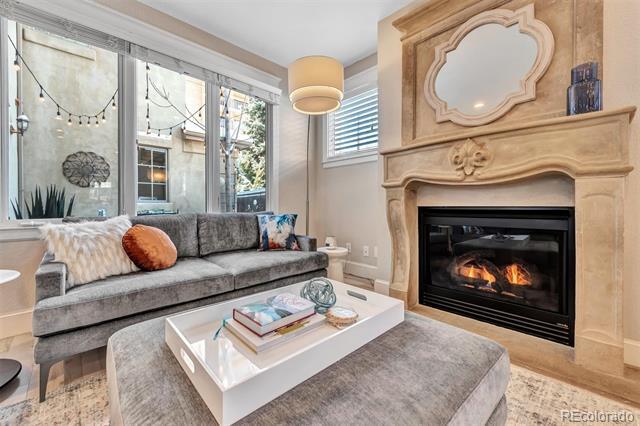 Building Photo - 423 S Humboldt St