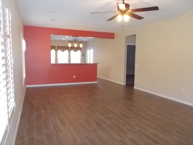 Building Photo - 790 Country Grove Ln
