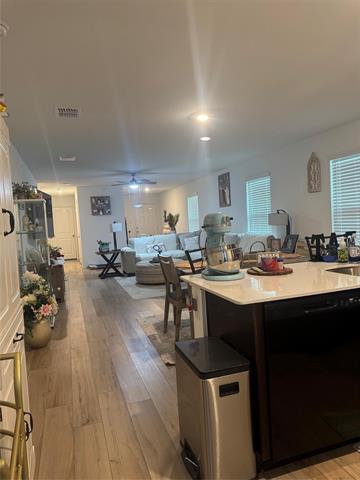 Building Photo - 612 Dashwood Dr