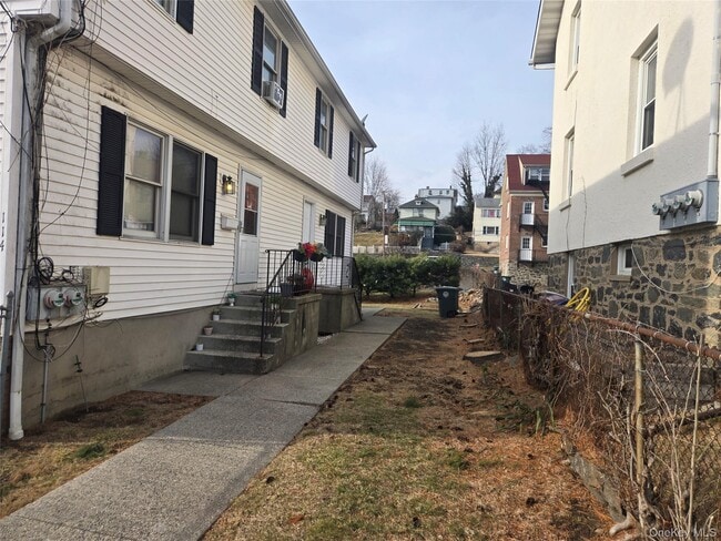 Building Photo - 114 Washington St