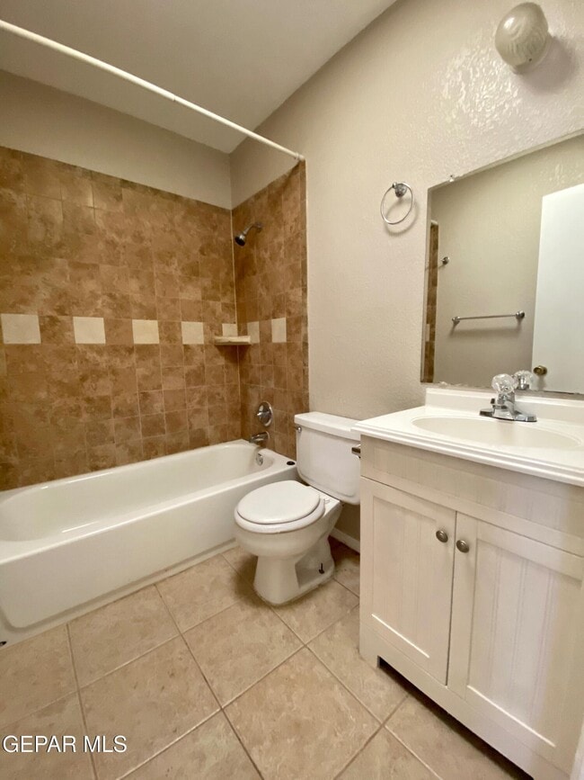 Building Photo - 3225 Isla Banderas Way