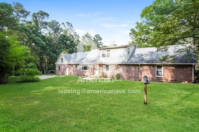 Building Photo - 1021 Old Birch Dr