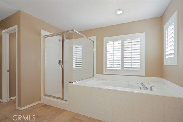 Building Photo - 823 Canterbury Ln