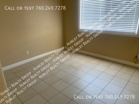 Building Photo - 15530 Hesperia Rd