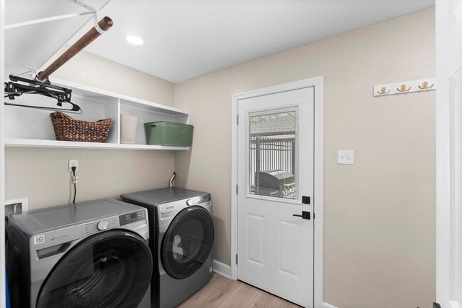 Building Photo - 28814 Holly Hill Dr