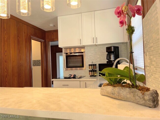 Building Photo - 317 Nature View Ct