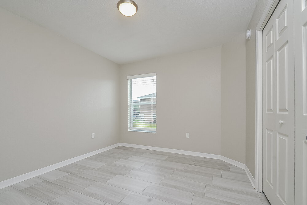 Building Photo - 6111 Evansbrook Dr