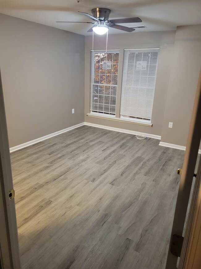 Bedroom 1 - 4411 Silverbrook Ln
