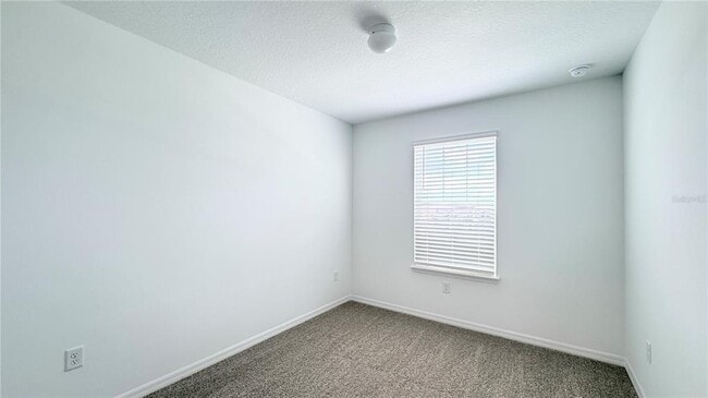 Building Photo - 4557 ORCHARD VIEW Aly