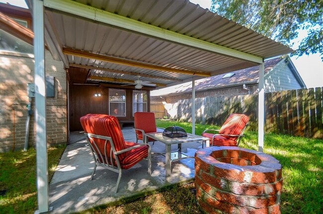 Building Photo - 8746 E Rylander Cir