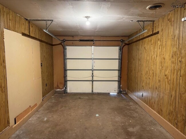 Building Photo - 4610 N Eden Hills Cir