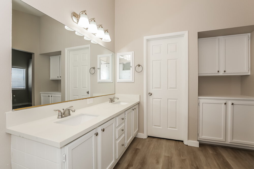 Building Photo - 5908 Cherry Falls Ct