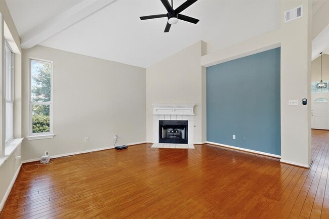 Building Photo - 15114 Wells Port Dr