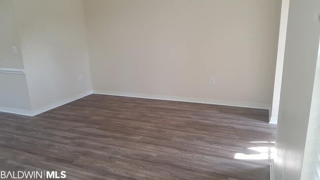 Building Photo - 1470 Majesty Loop
