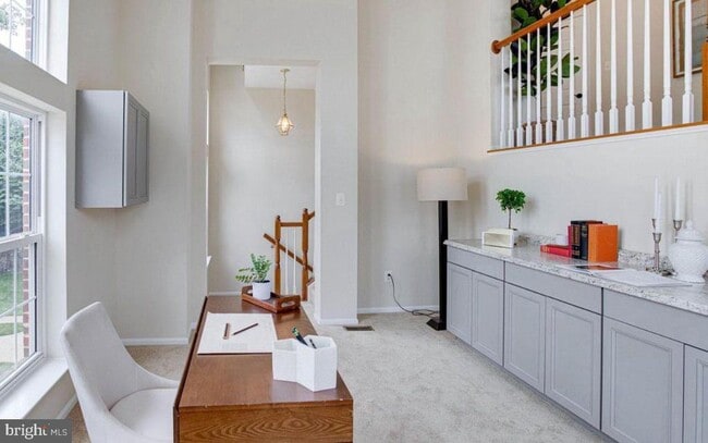 Building Photo - 9515 Walker Way