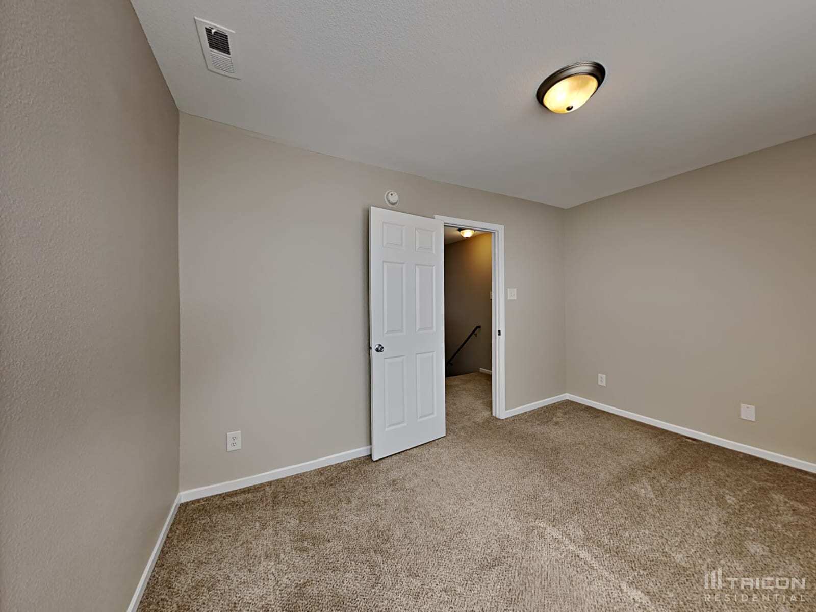 Building Photo - 1447 Pencross Ln