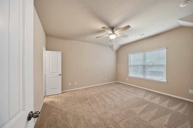 Building Photo - 2335 Mount Locke Path