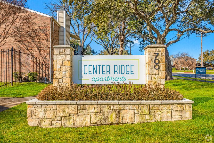 Primary Photo - Center Ridge