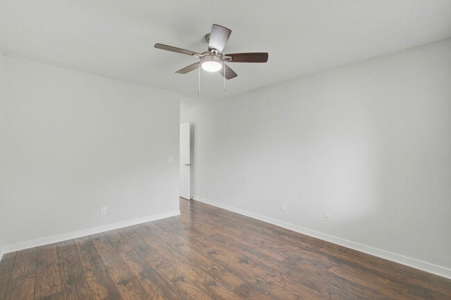 Building Photo - 2741 Jobee Dr