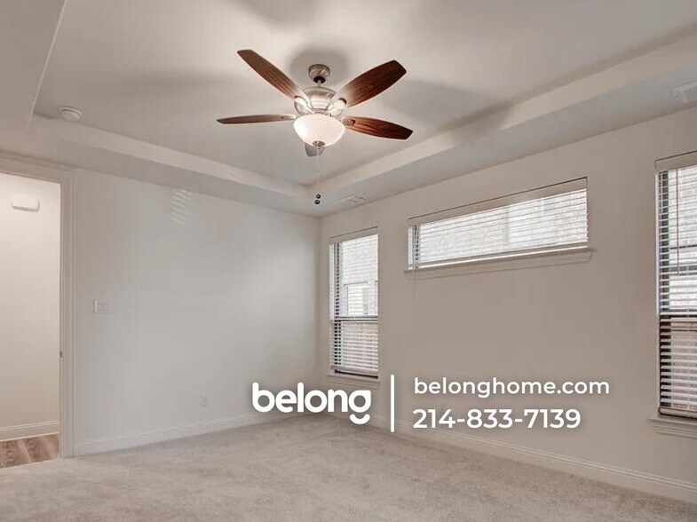 Building Photo - 3138 Casablanca St