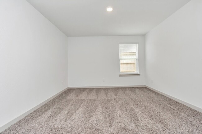 Building Photo - 1111 Pk Crst Dr