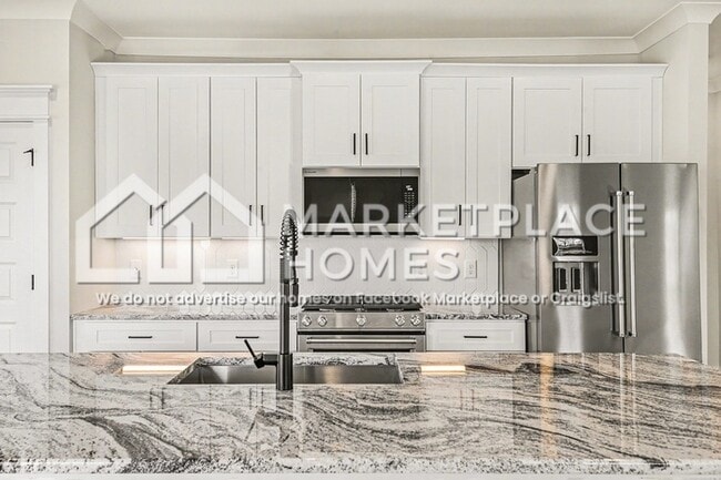 Building Photo - 517 Kingwood Ln