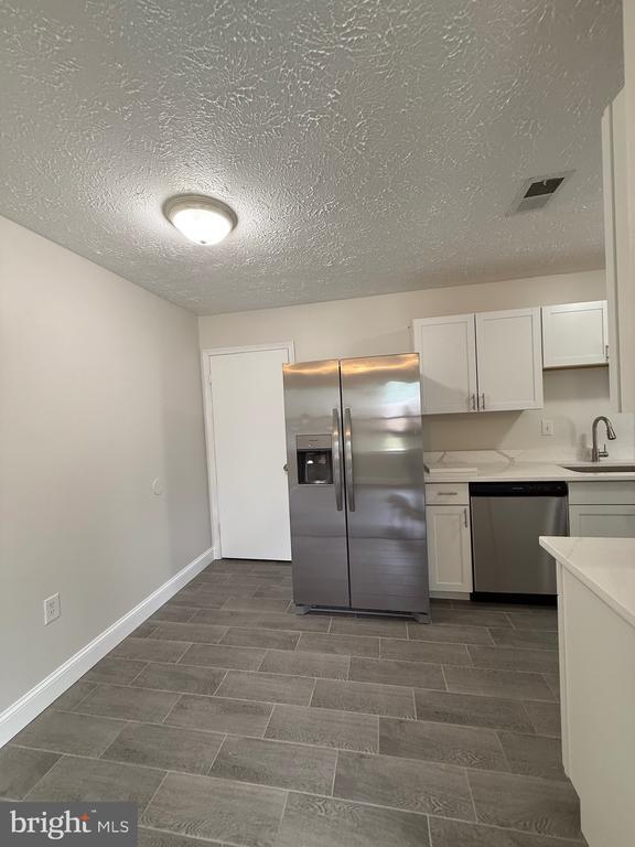 Building Photo - 3295 Jesmond Ct