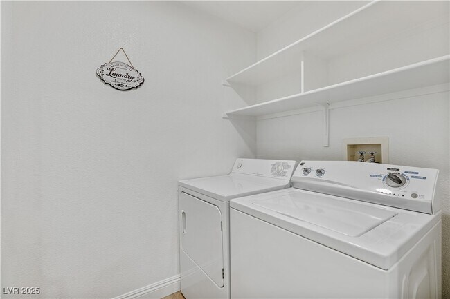 Building Photo - 8501 W University Ave