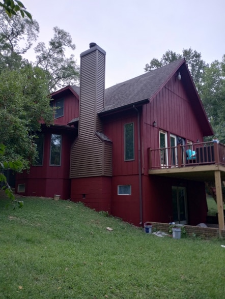 Building Photo - 5545 Chris Dr