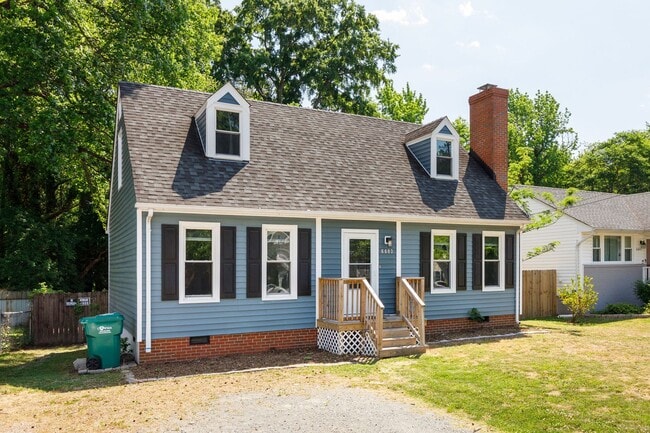 Building Photo - Completely Renovated 4 Bedroom/2 Bath Property off of Staples Mill Rd.! ****Available Beginning o...