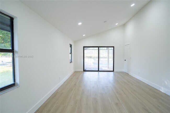 Building Photo - 16701 Bobcat Dr